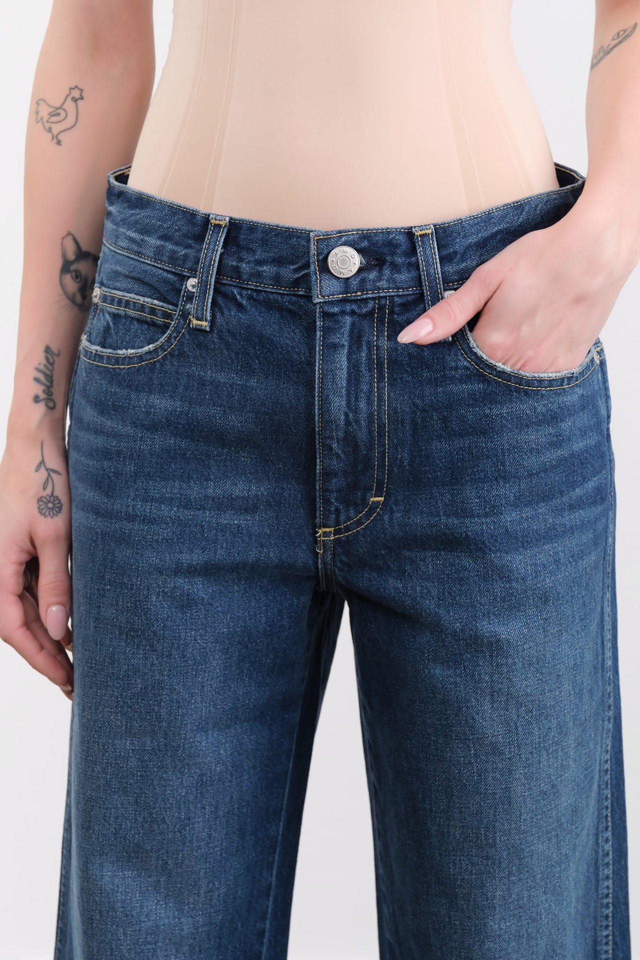 Amo Denim Apparel Womens Denim Billie Jean in Metaphor