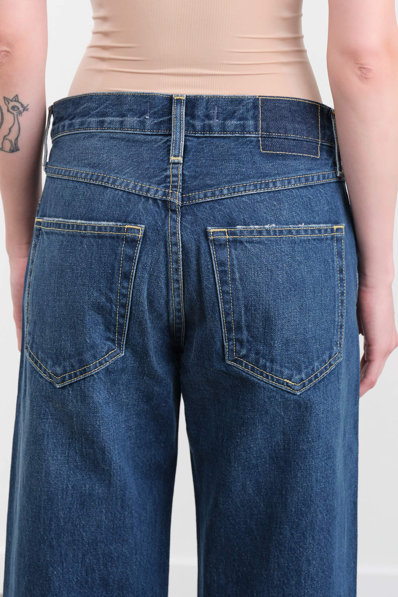 Amo Denim Apparel Womens Denim Billie Jean in Metaphor