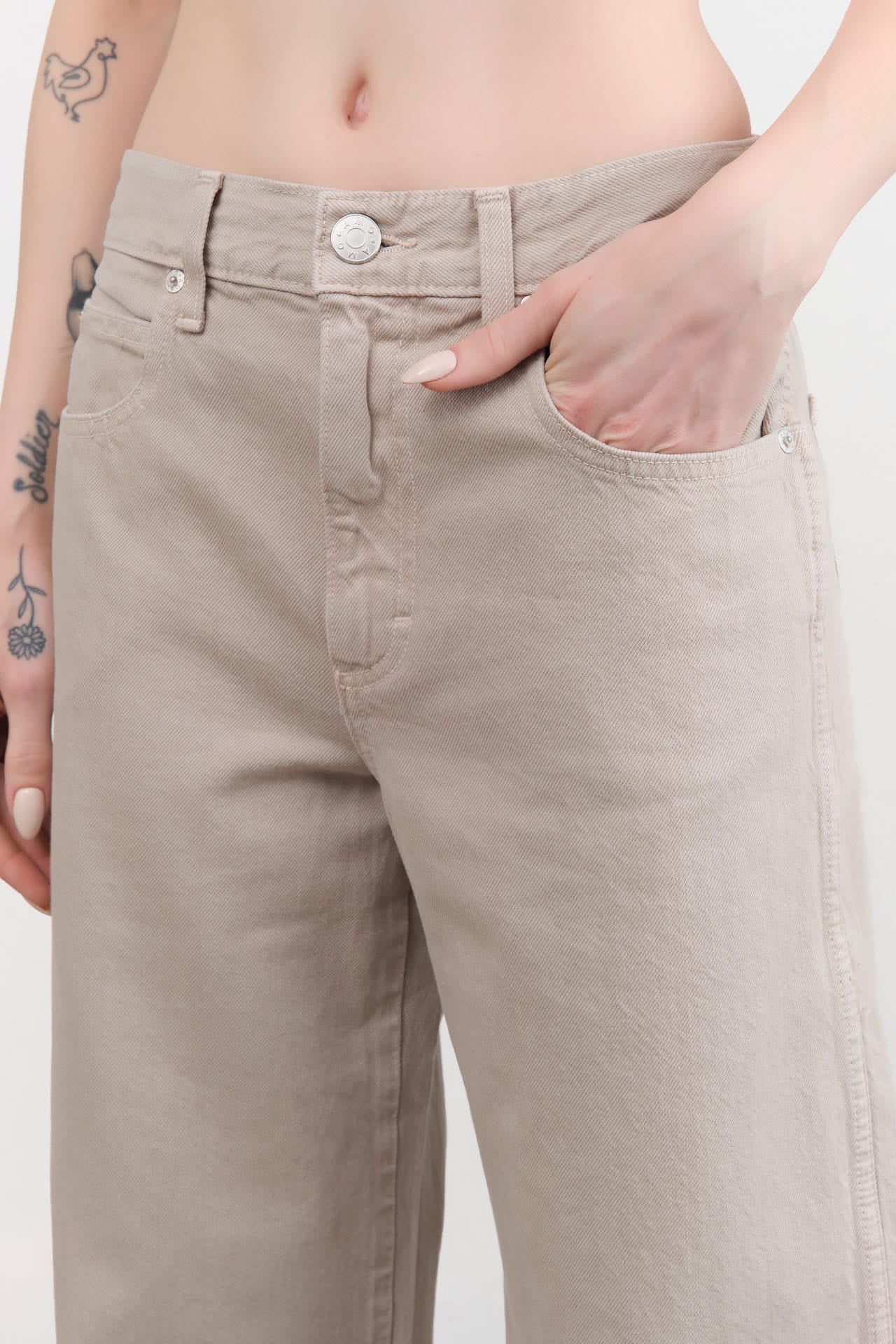 Amo Denim Apparel Womens Denim Christie Jean in Imprint