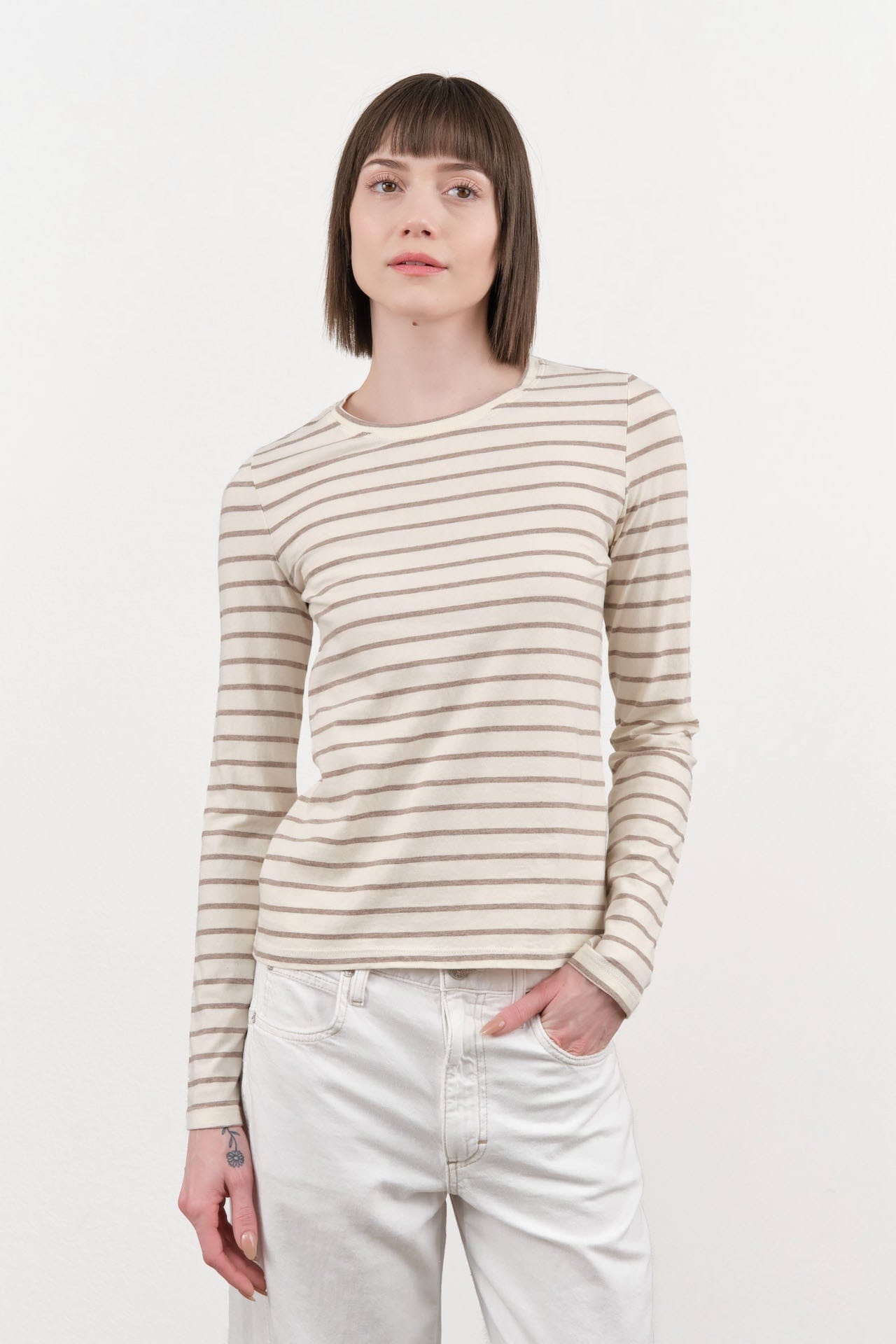 Amo Denim Apparel Womens Tees Drew Long Sleeve Tee