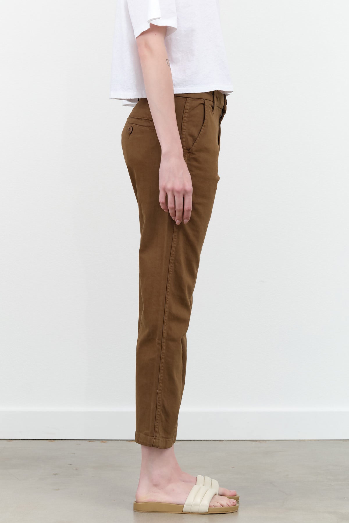 Designer Brand Amo Denim Easy Trouser Relaxed Crop Straight Pant in Walnut Brown