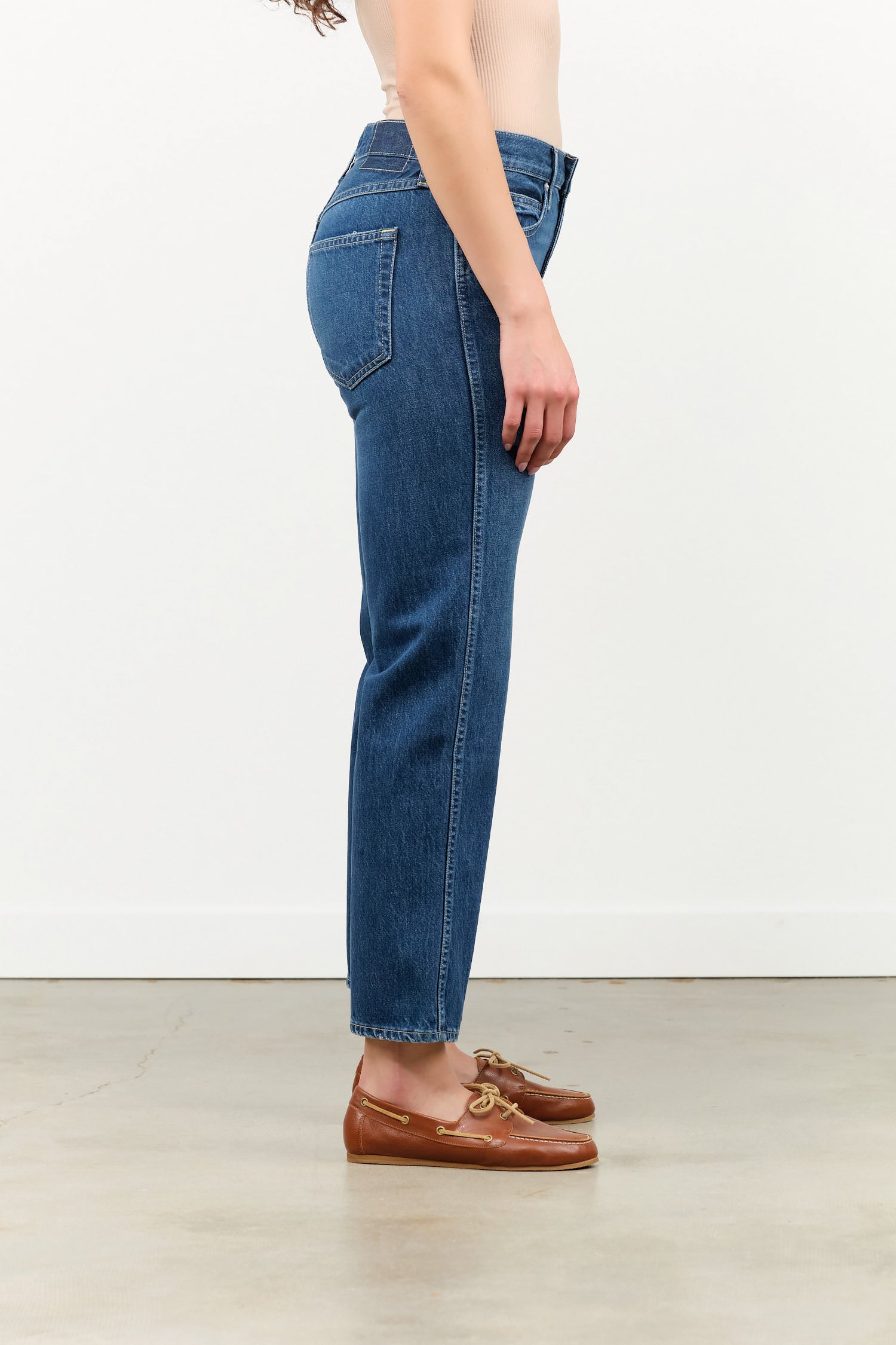 Amo Denim Brand Straight Leg Libby Jean in Mastermind Blue Wash