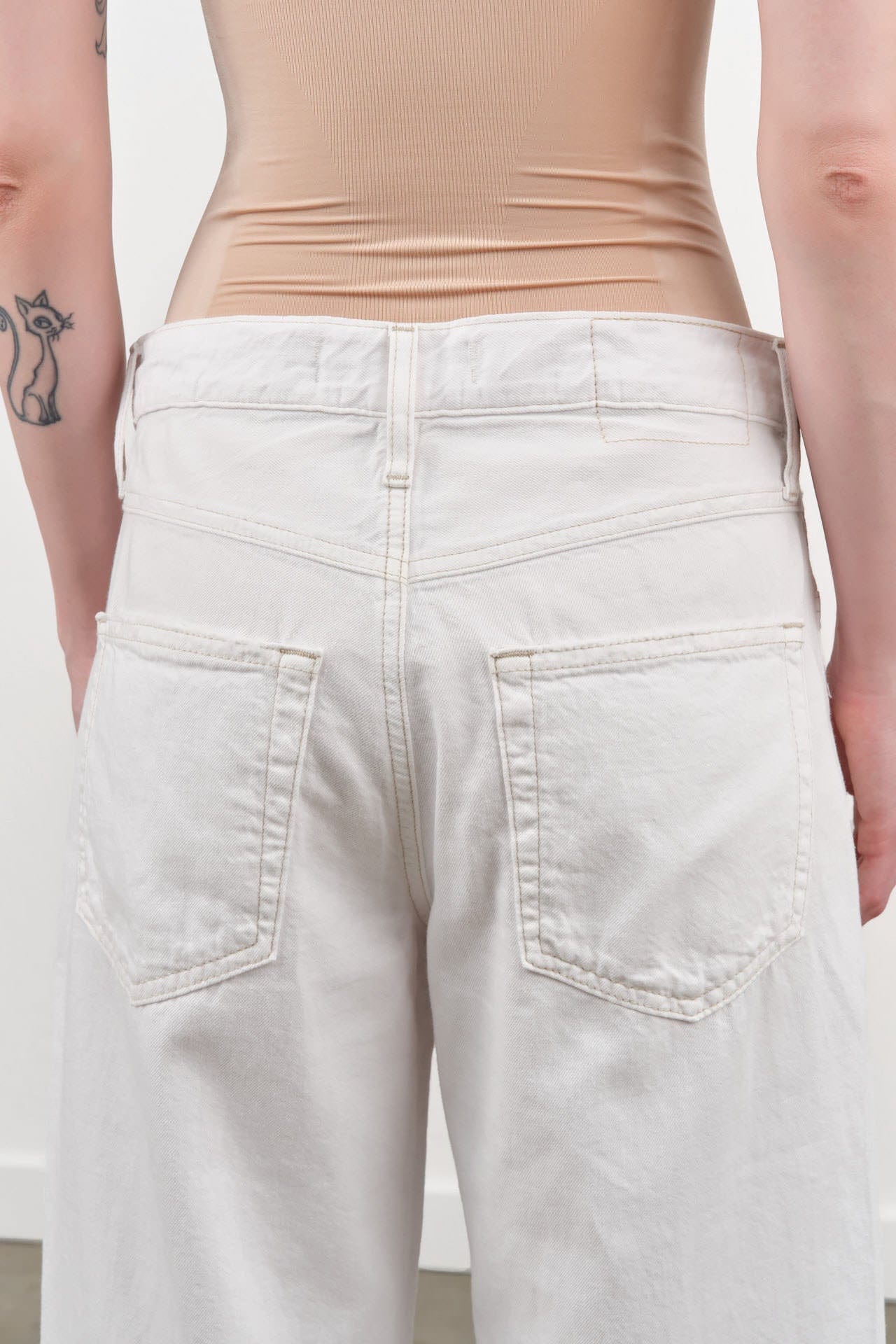 Amo Denim Apparel Womens Denim Maria Jean in Chalk