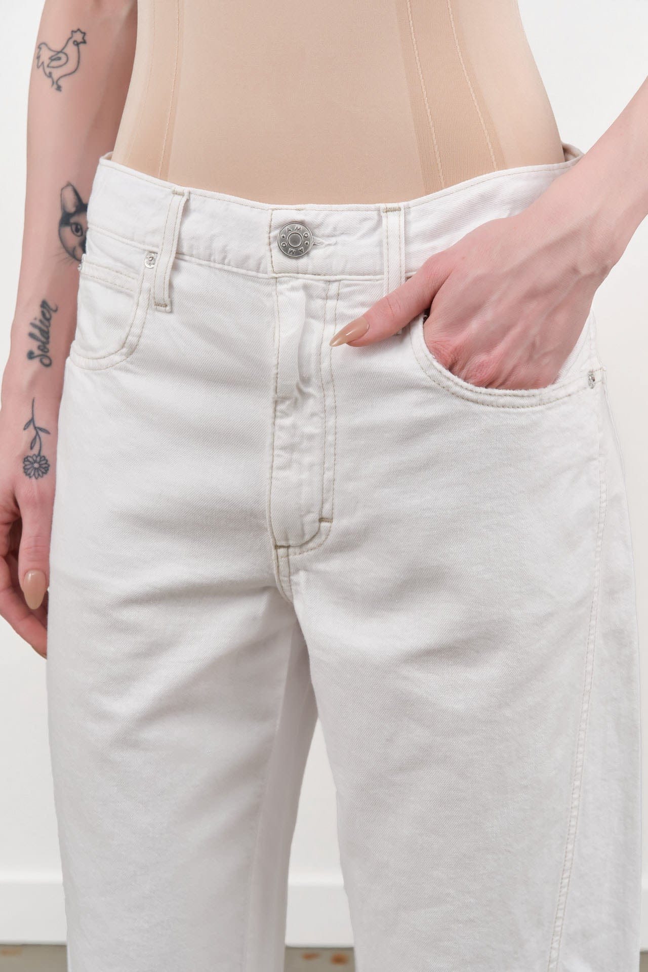 Amo Denim Apparel Womens Denim Maria Jean in Chalk