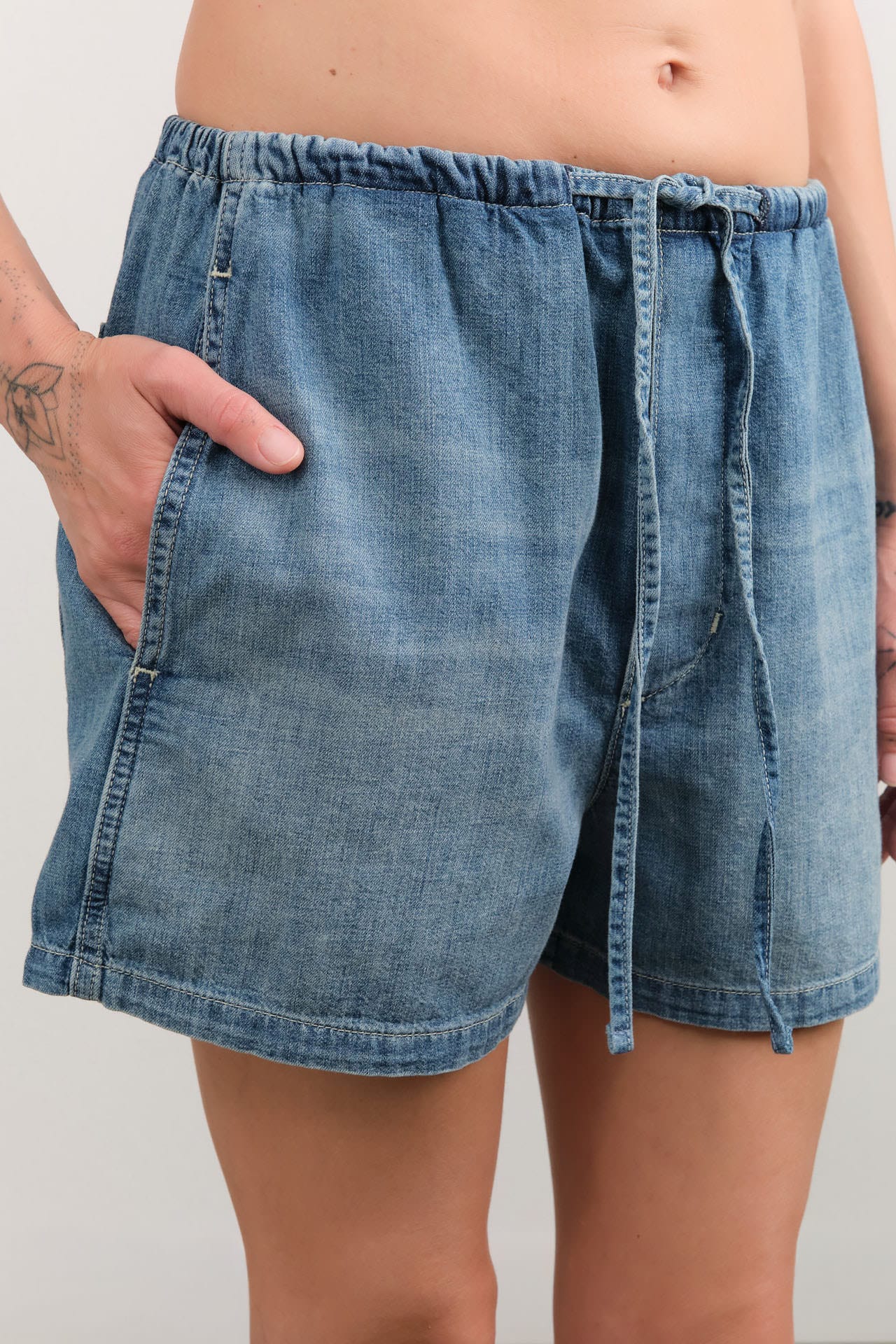 Amo Denim Apparel Womens Shorts Simone Short