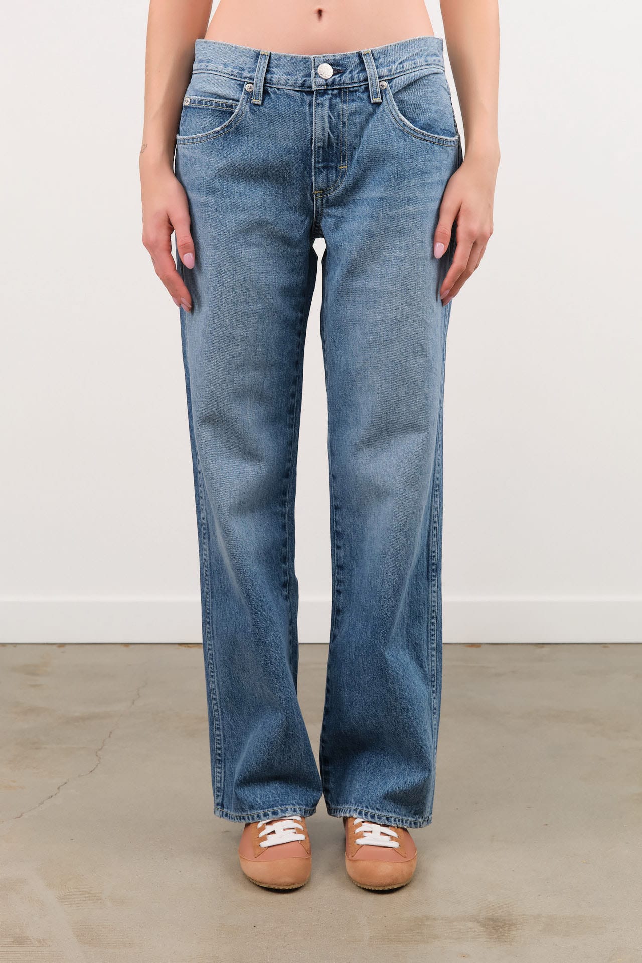 Amo Denim Apparel Womens Denim Odette Jean
