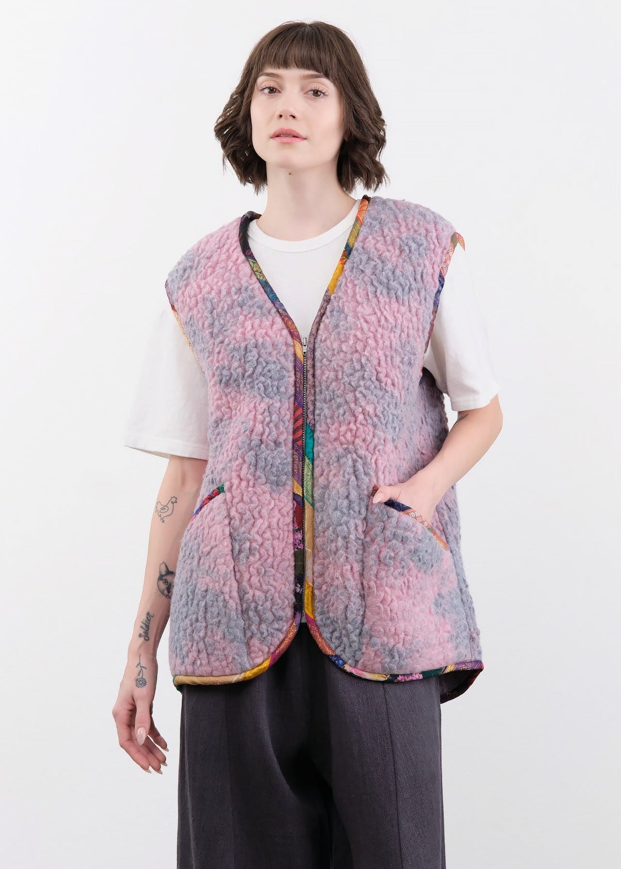 Anntian Apparel Womens Outerwear Sheep Wool Vest Dyed C / One Size