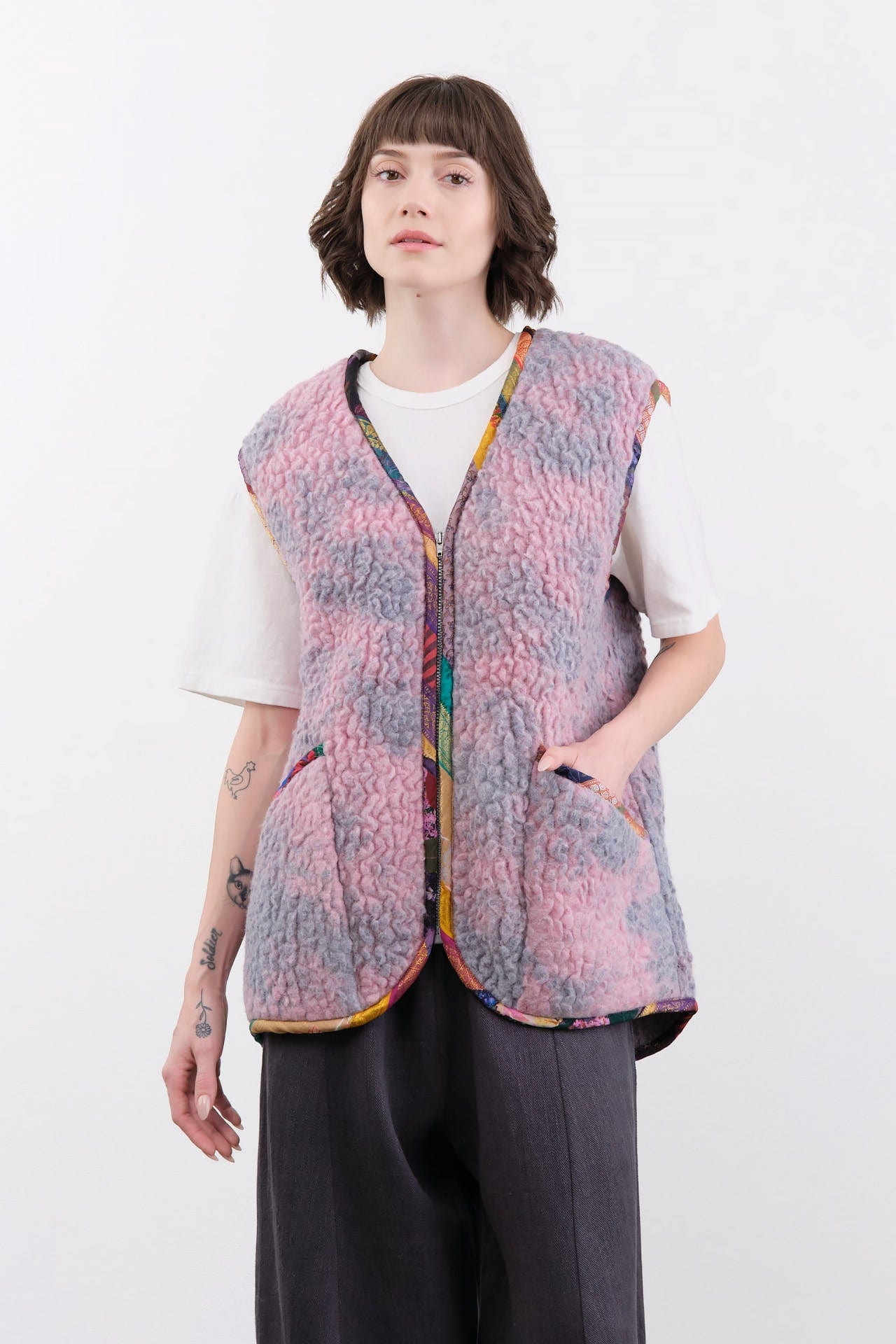 Anntian Apparel Womens Outerwear Sheep Wool Vest Dyed C / One Size