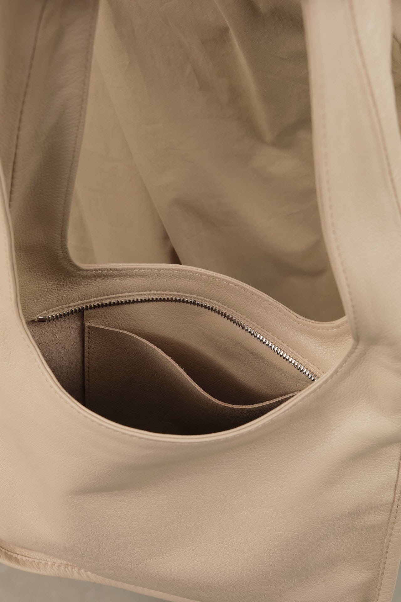 Are Studio Accessories Bags Clara Bag Fawn / 8.5″ H X 11″ W X 3″ D