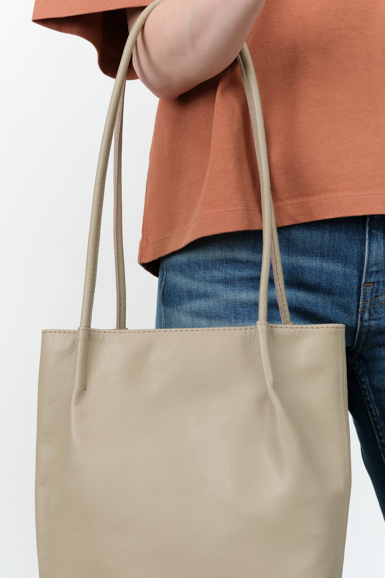 Fog Leather Frances Bag by Are Studio