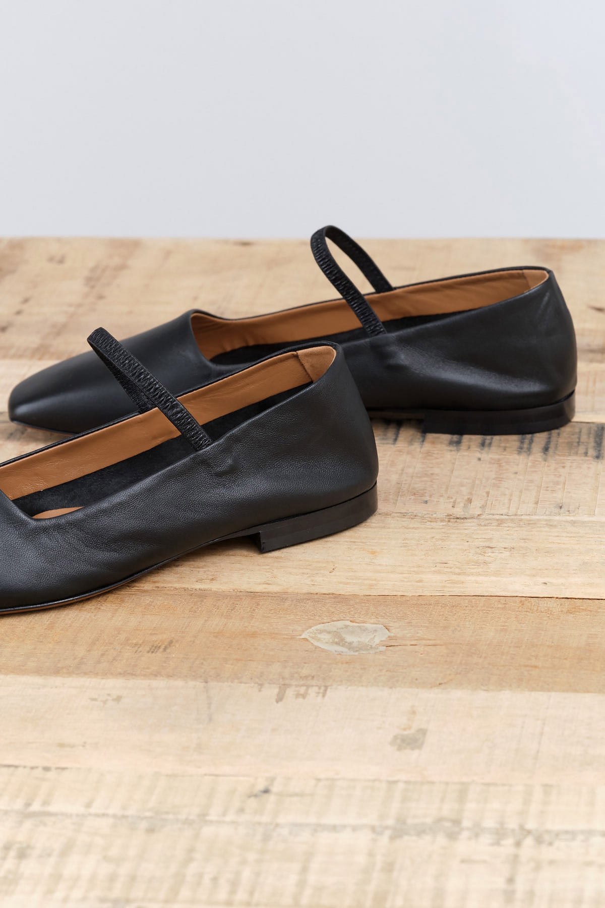 ATP Atelier Designer Brand Leather Petina Nappa Mary Jane Ballerina Flat with Top Strap in Black