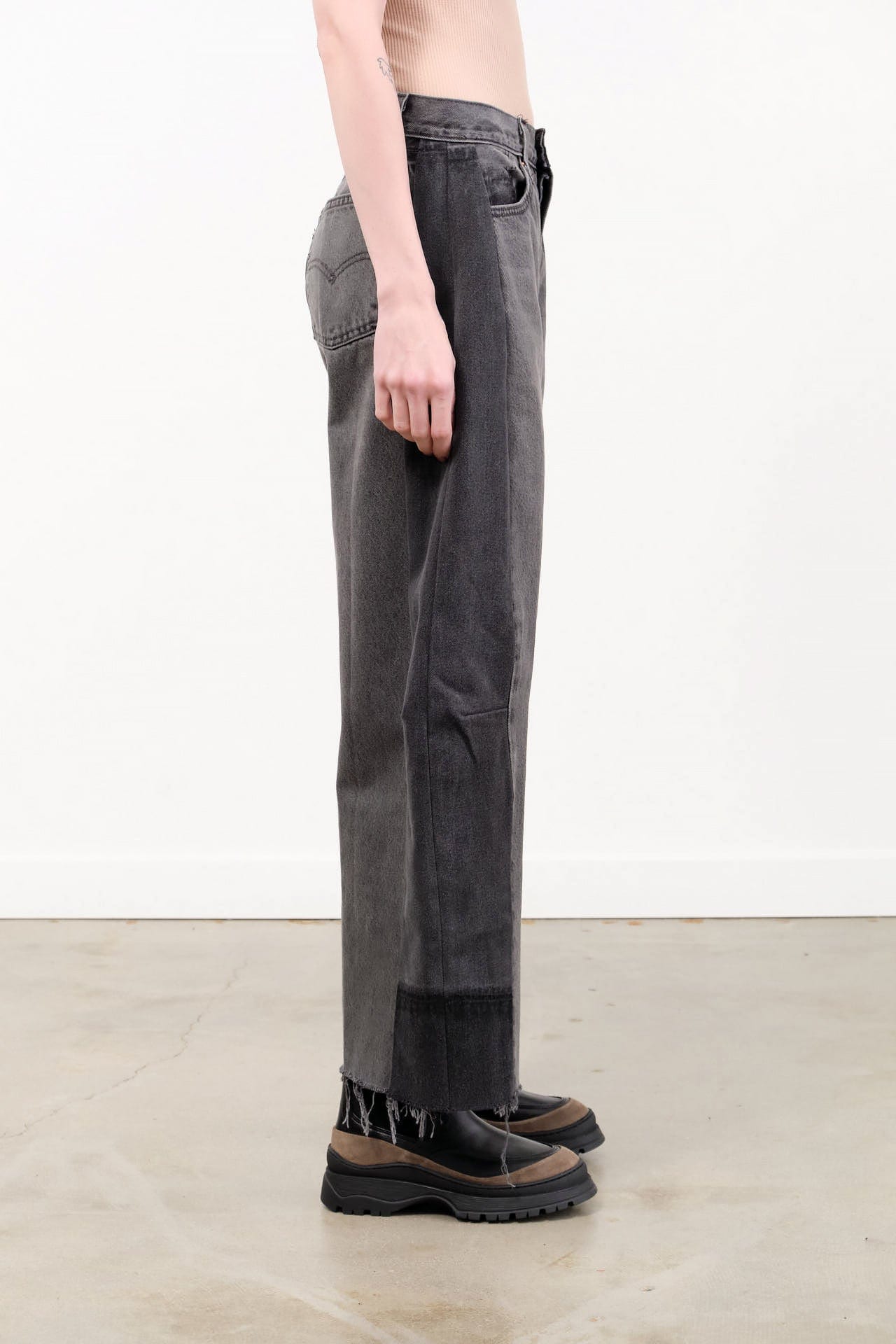 B Sides Jeans Apparel Womens Denim Vintage Lasso Jean in Vintage Black