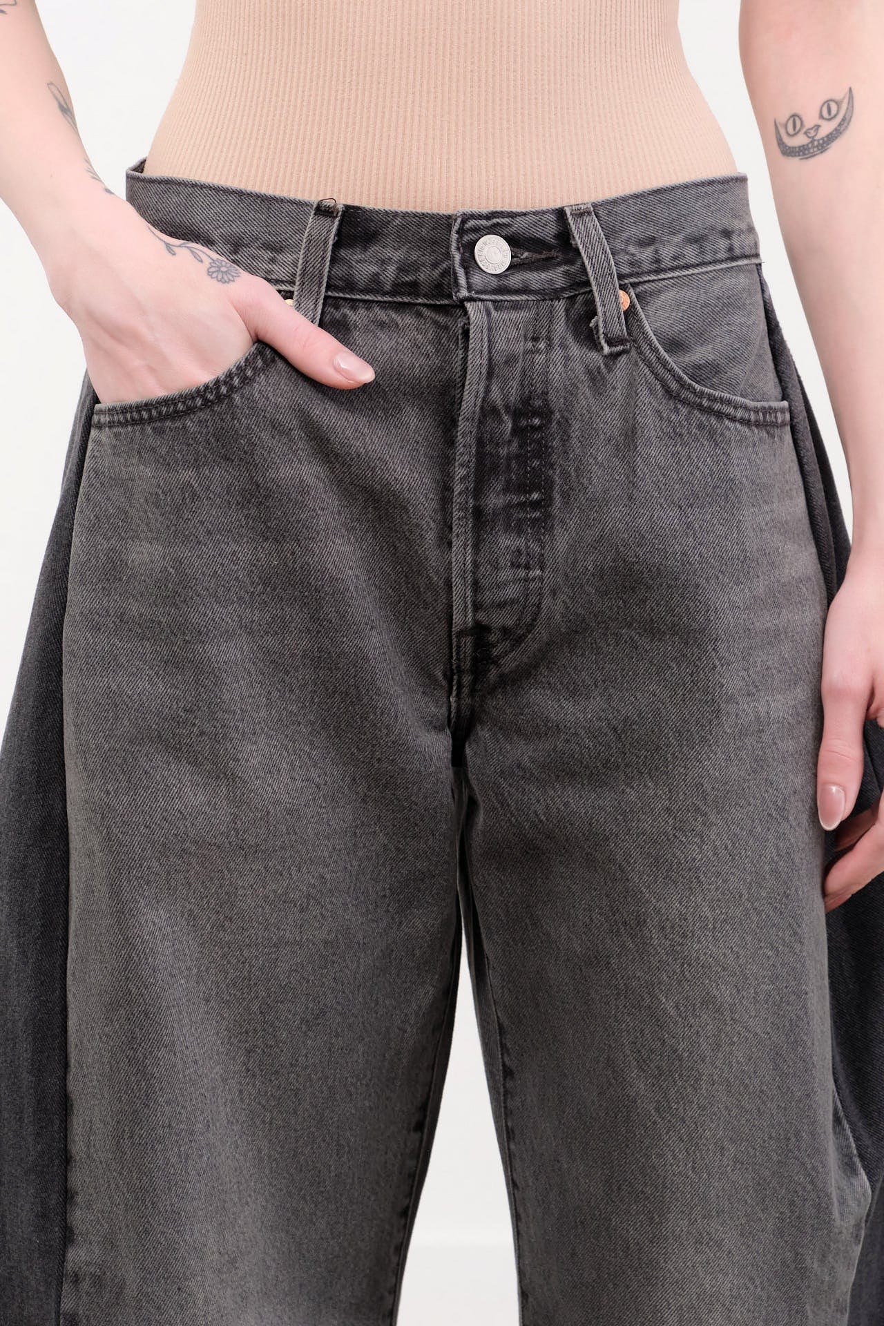 B Sides Jeans Apparel Womens Denim Vintage Lasso Jean in Vintage Black