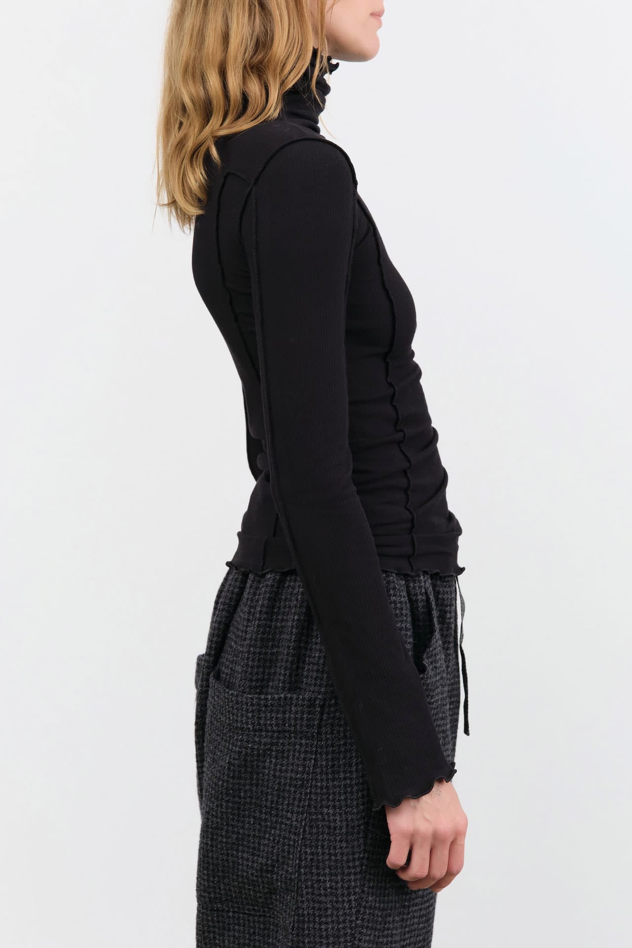 Baserange Apparel Womens Tees Omato Turtleneck in Black