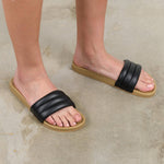 Beatrice Valenzuela Classic Strap Sandalia in Black