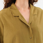 Black Crane Apparel Womens Blouses Cropped Shirts in Dark Olive