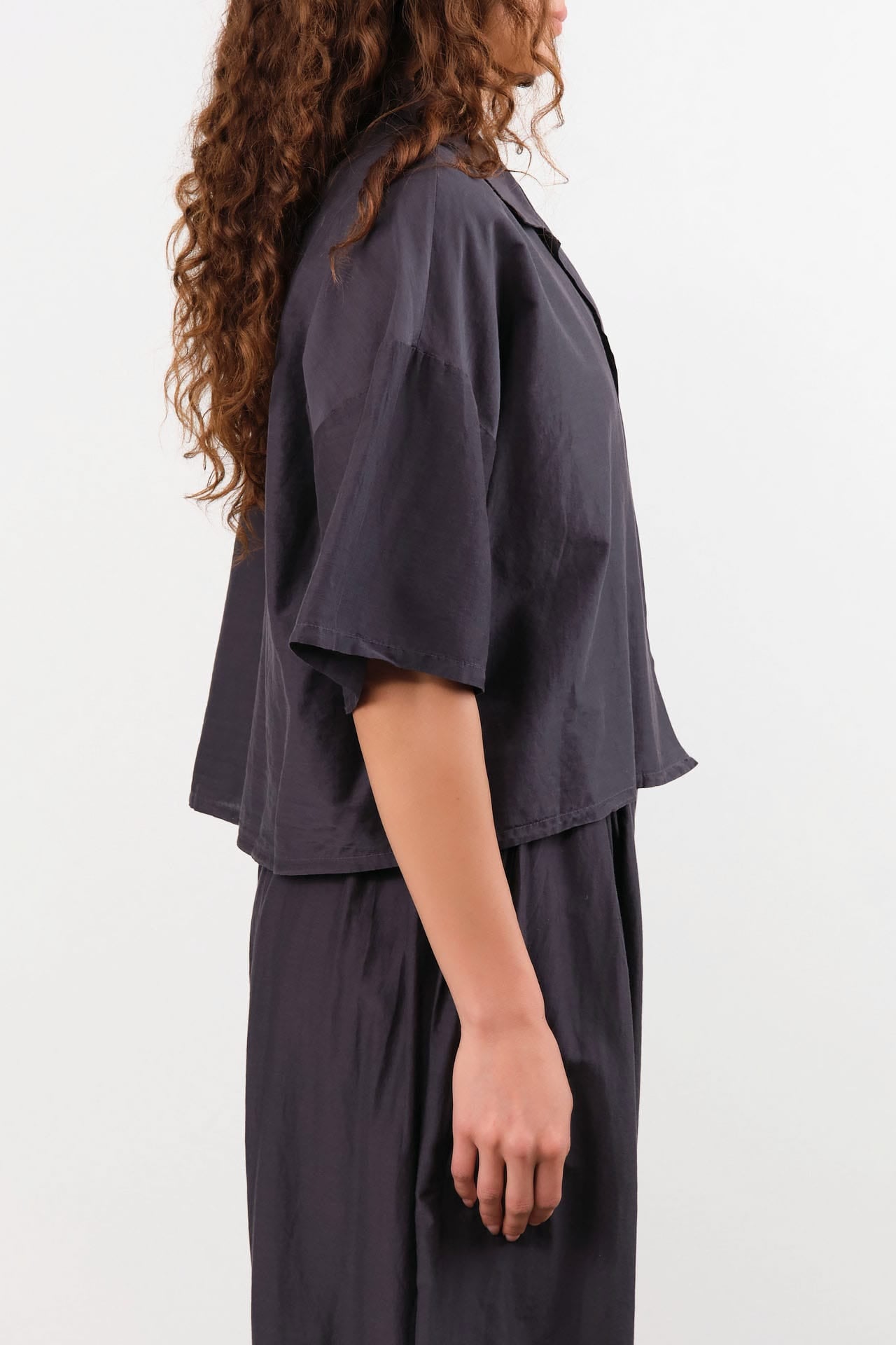 Black Crane Apparel Womens Blouses Cropped Shirts in Faded Black