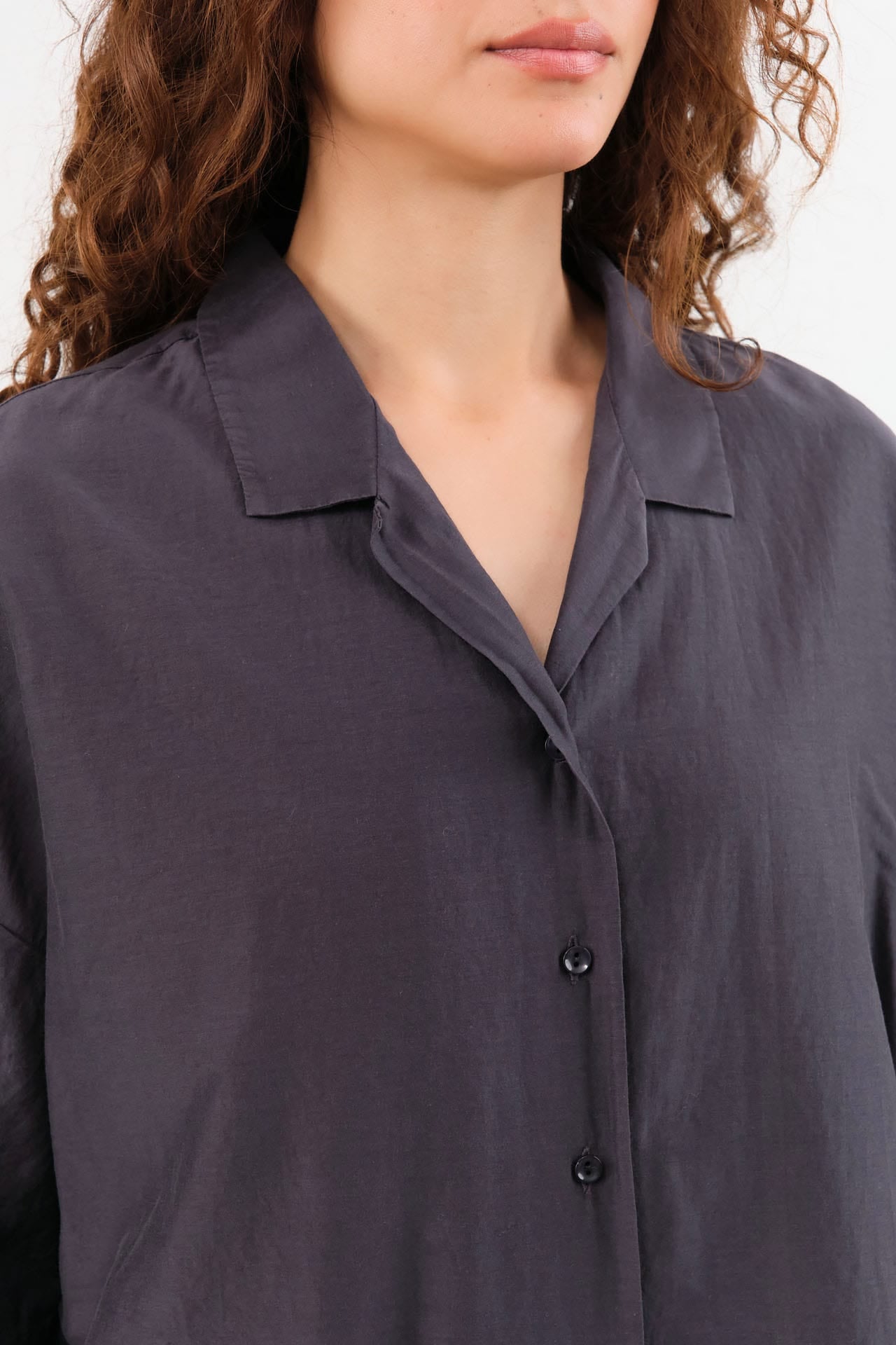 Black Crane Apparel Womens Blouses Cropped Shirts in Faded Black