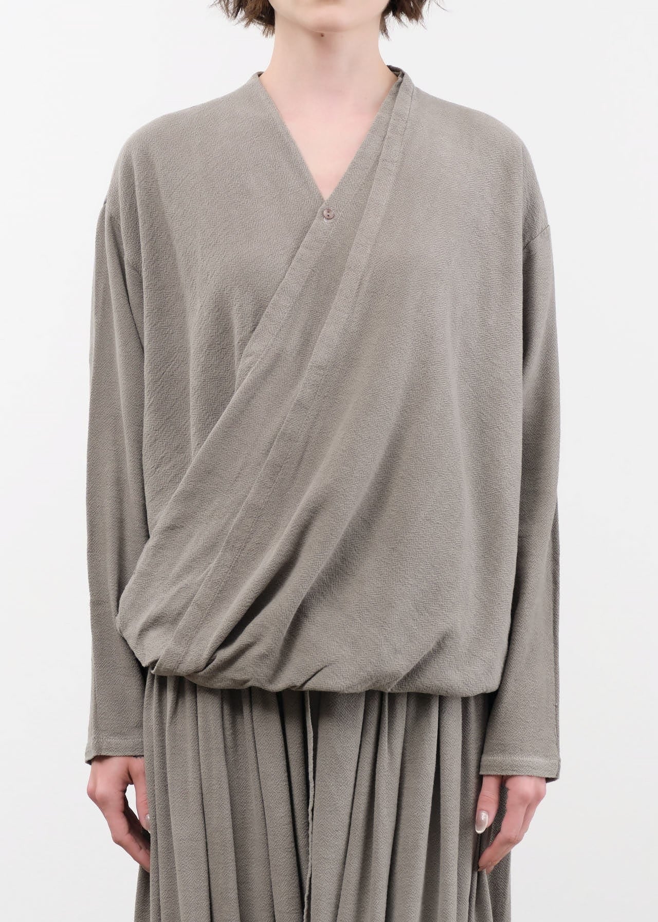 Black Crane Apparel Womens Blouses Drapy Shirt