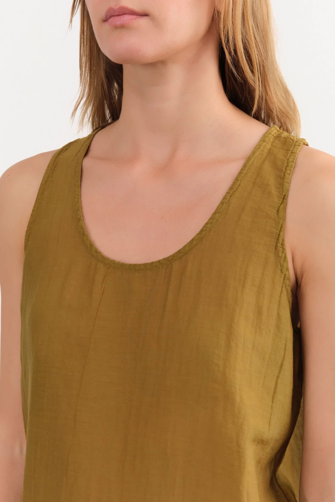 Black Crane Apparel Womens Tees Loose Tank Top in Dark Olive