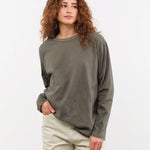 Black Crane Apparel Womens Blouses Regular Long Sleeve Tee in Slate