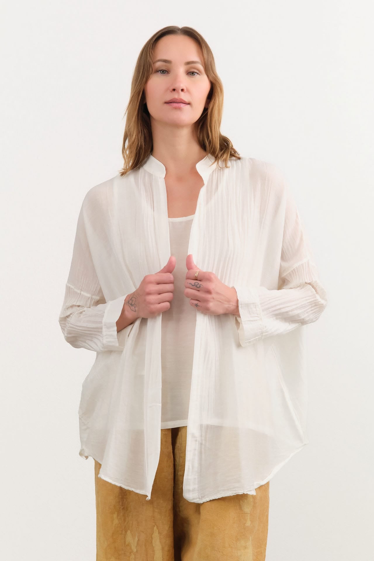 Black Crane Apparel Womens Blouses Square Shirts in White