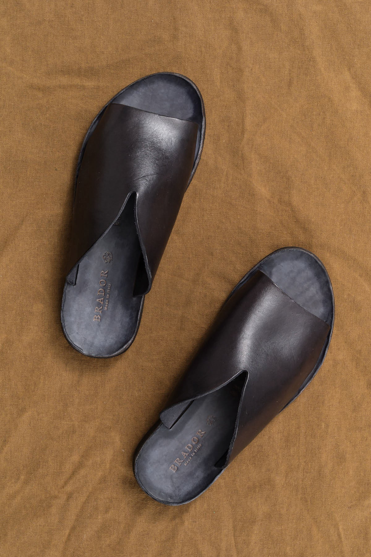Brador Shoes Black Leather Azeca Sandal
