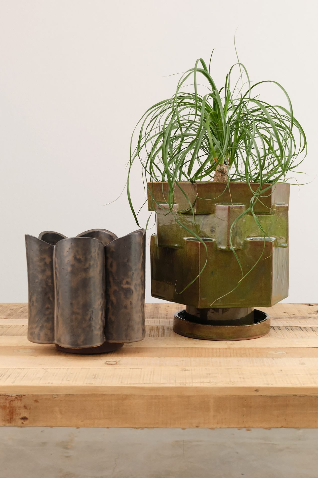 BZippy Home Planters Extra Large Hex Planter Analine Green