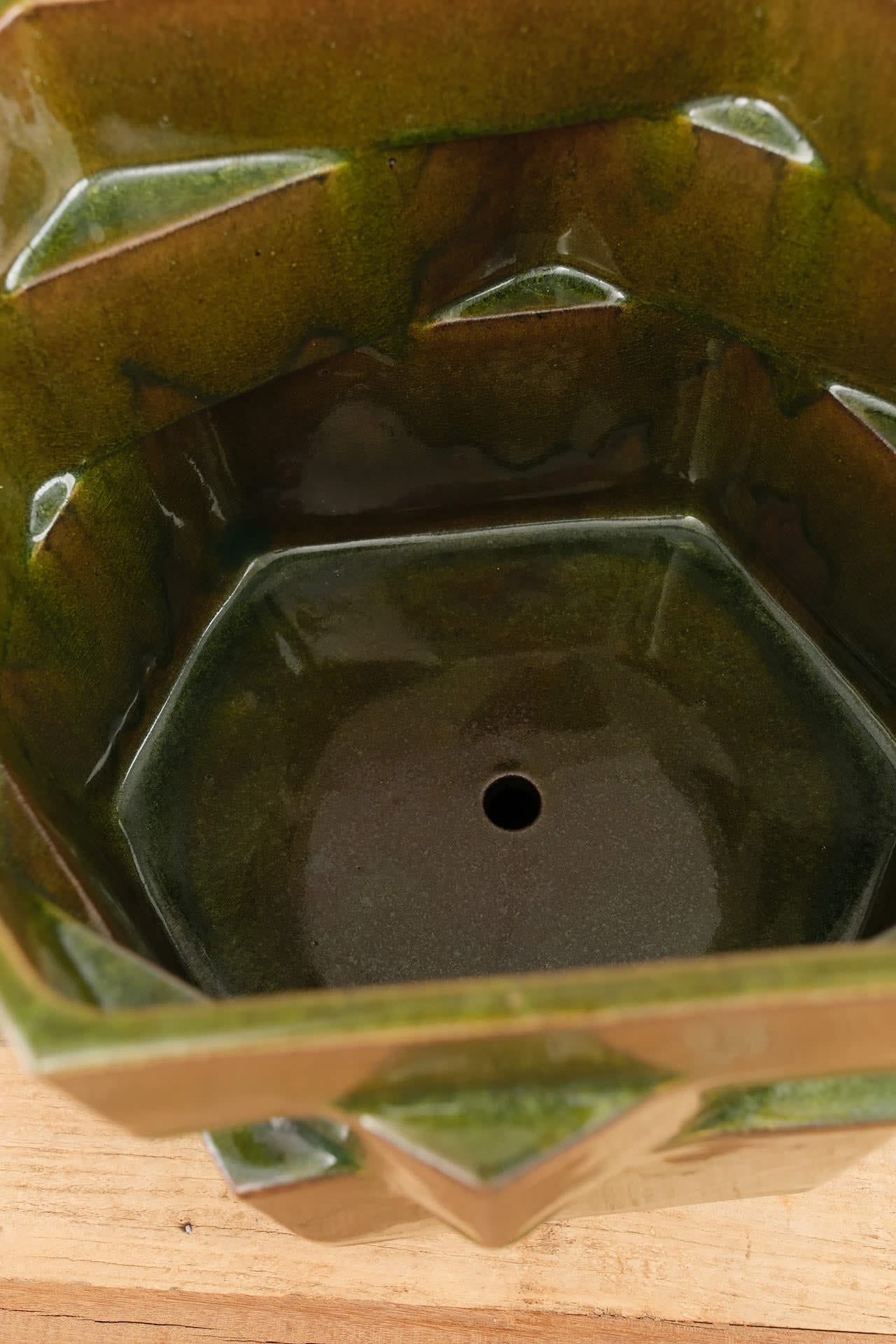 BZippy Home Planters Extra Large Hex Planter Analine Green