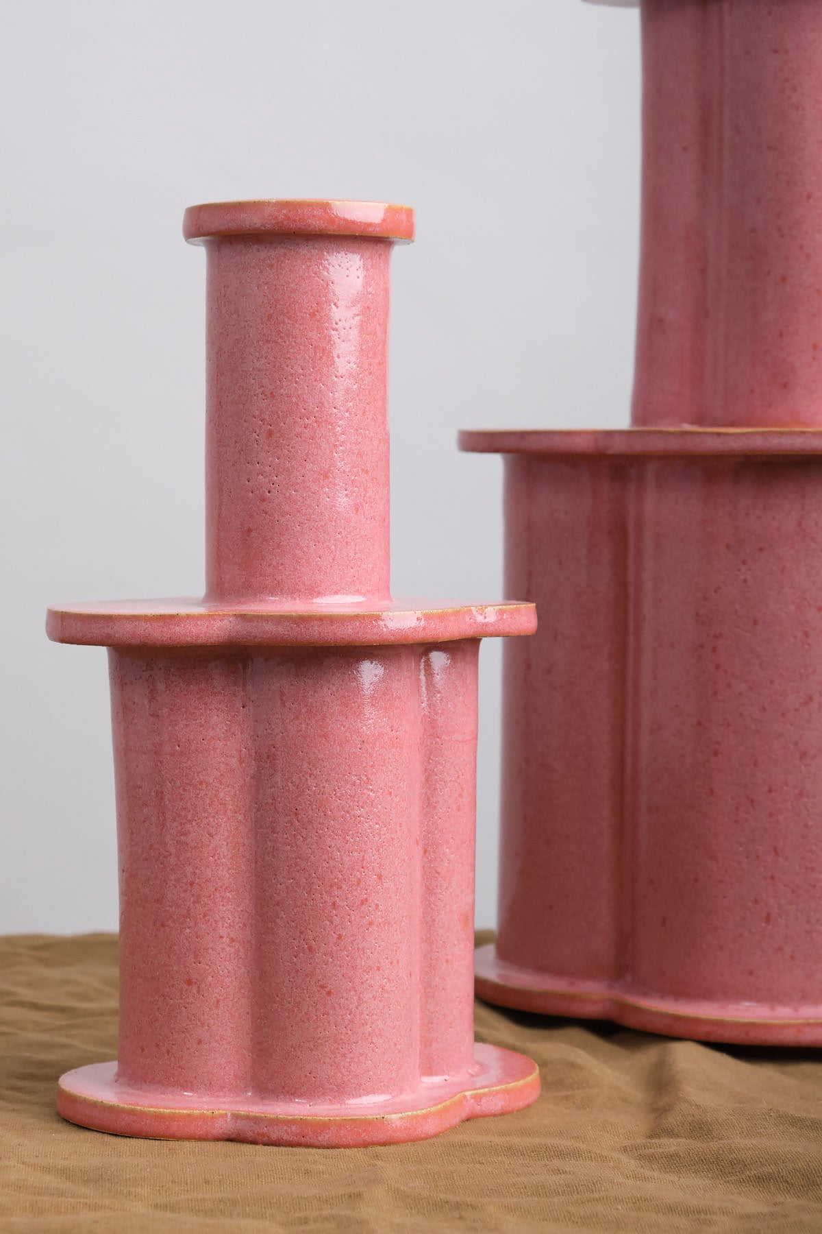 BZippy Small Clover Bottle Vase in Sunset Pink