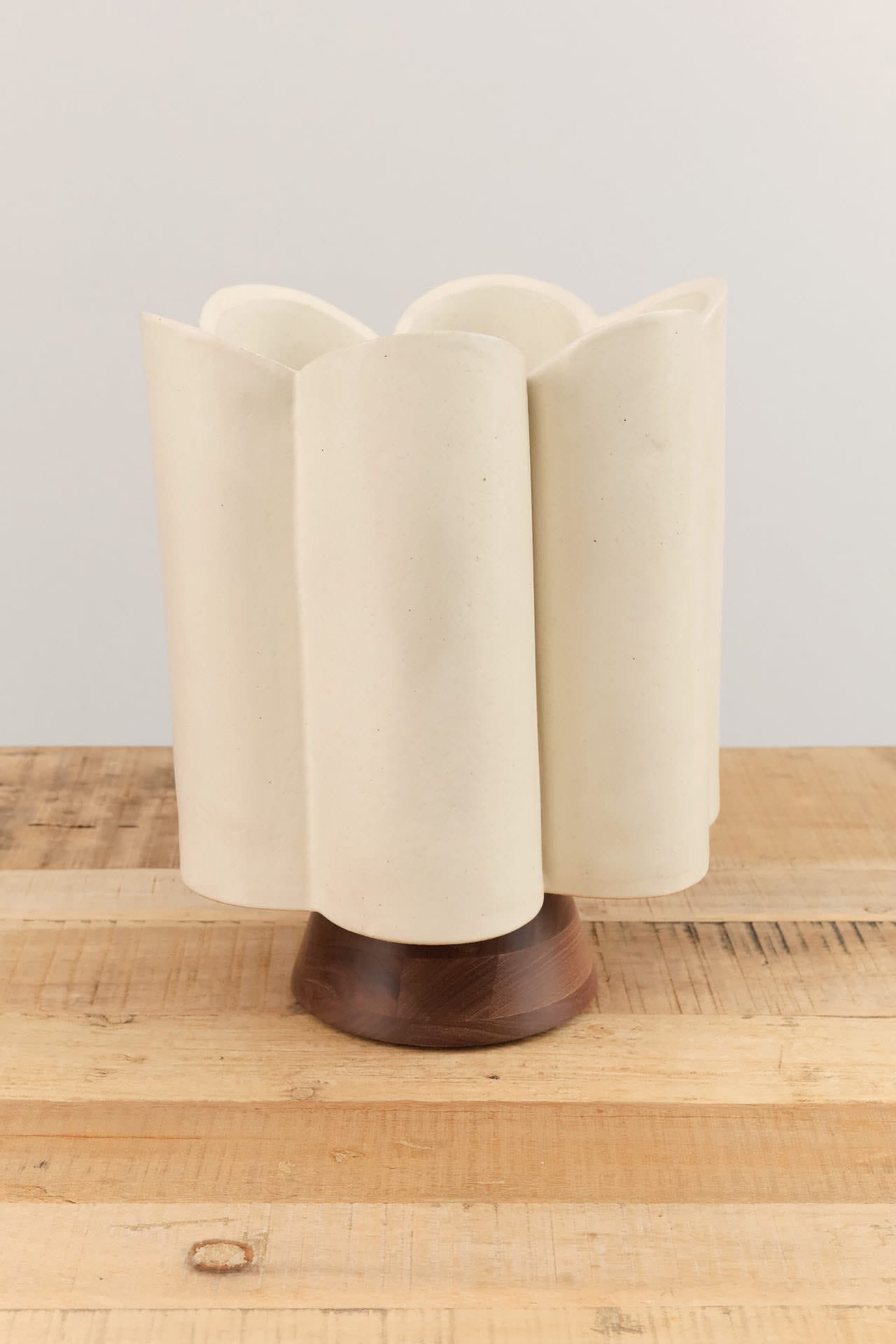 BZippy Art Ceramics Tall Scallop Vase in Cream Cream