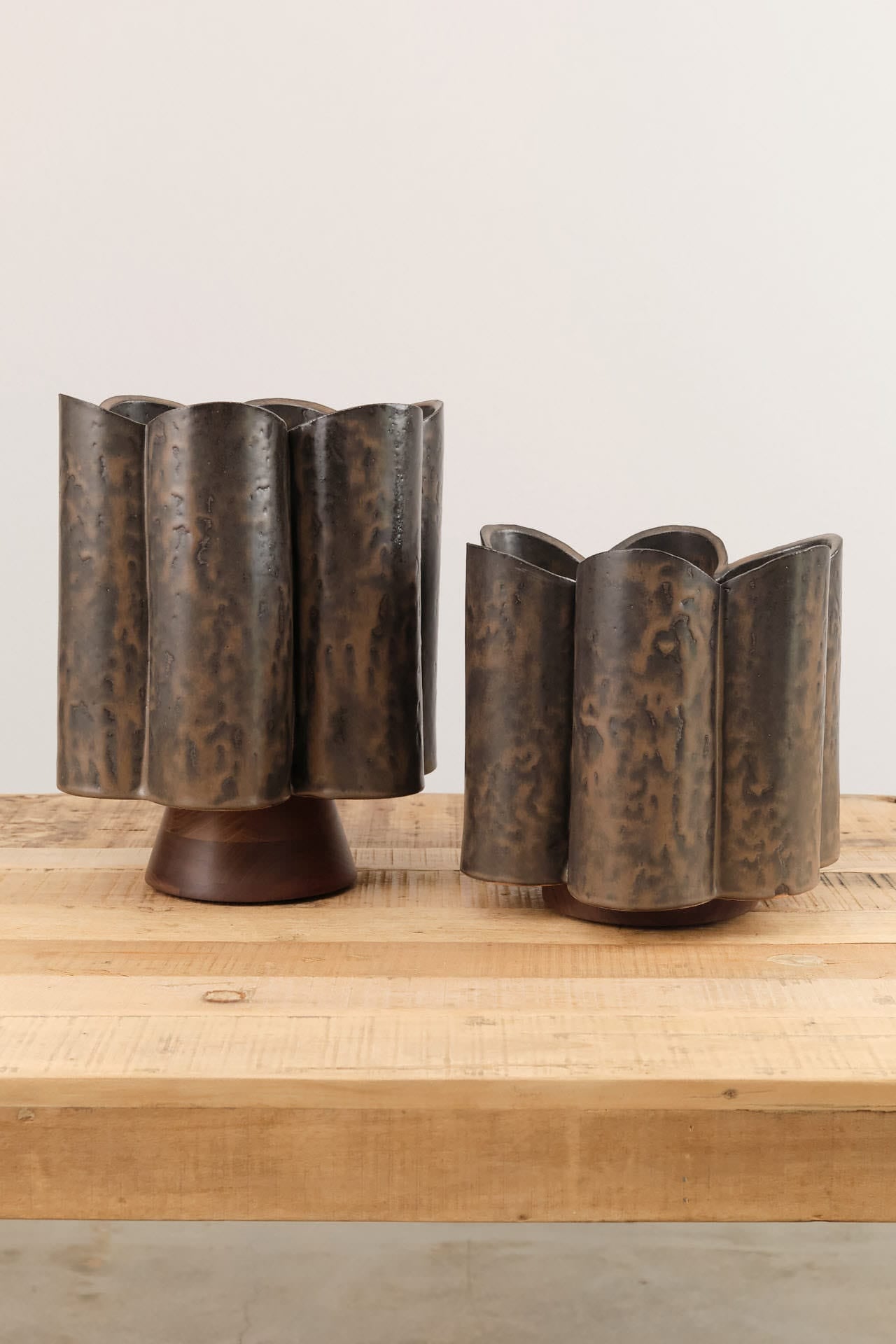 BZippy Art Ceramics Tall Scallop Vase in Espresso Espresso