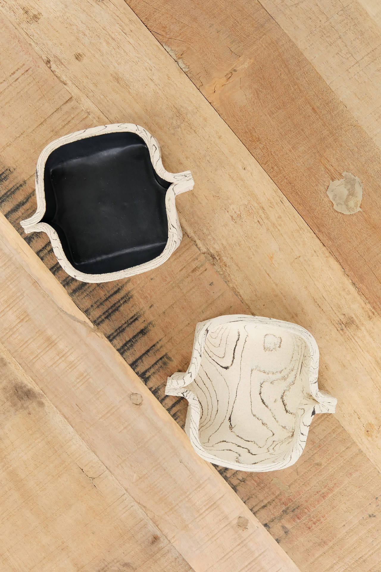Cait Reas Art Ceramics Box 019 Stoneware