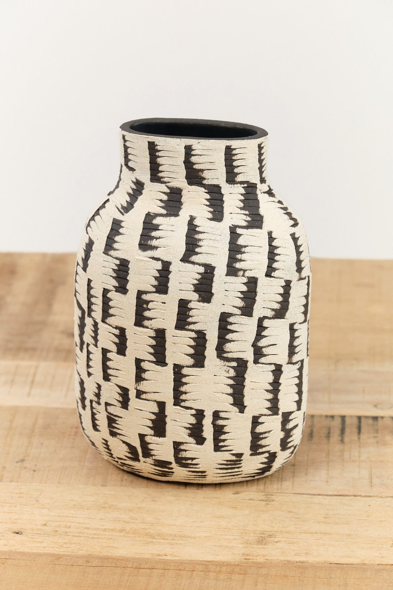 Cait Reas Home Kitchen Vases Vase 048 Stoneware