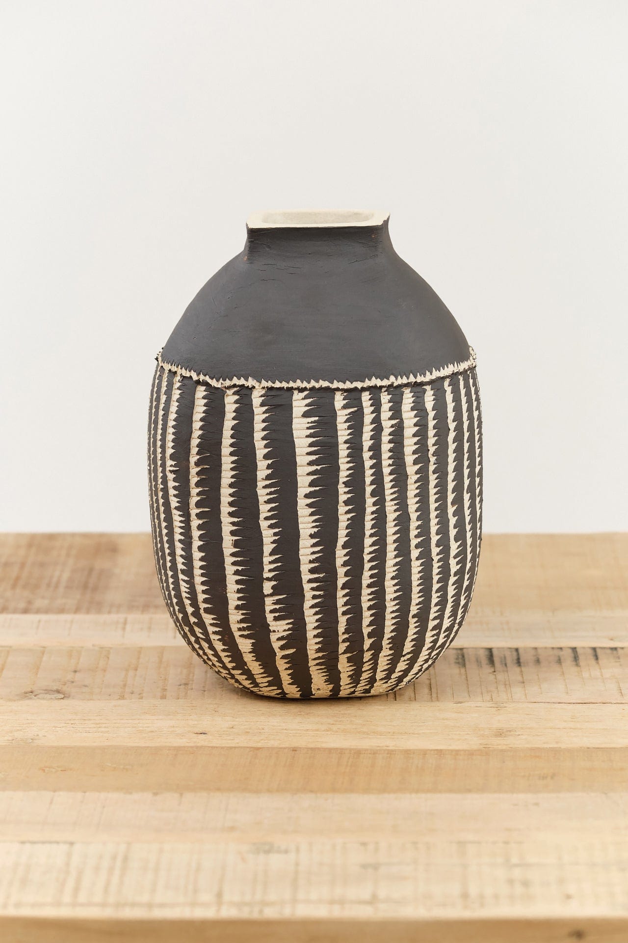 Cait Reas Home Kitchen Vases Vase 049 in Version B Stoneware