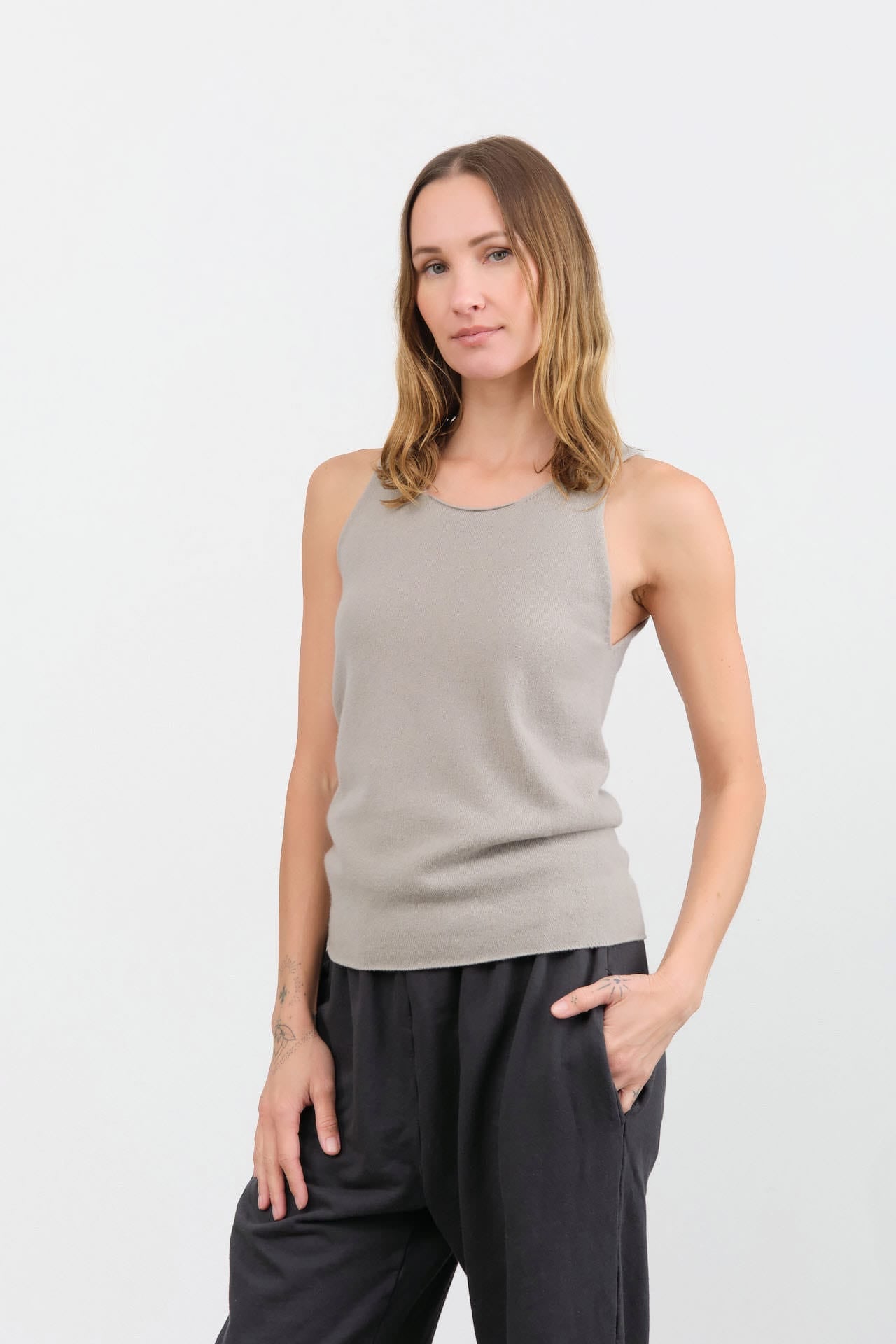 Evam Eva Apparel Womens Blouses Cashmere Sleeveless in Beige