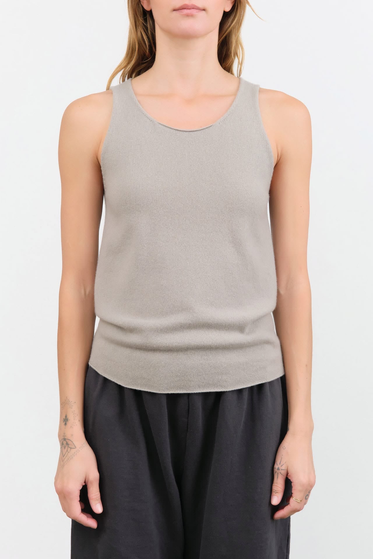 Evam Eva Apparel Womens Blouses Cashmere Sleeveless in Beige