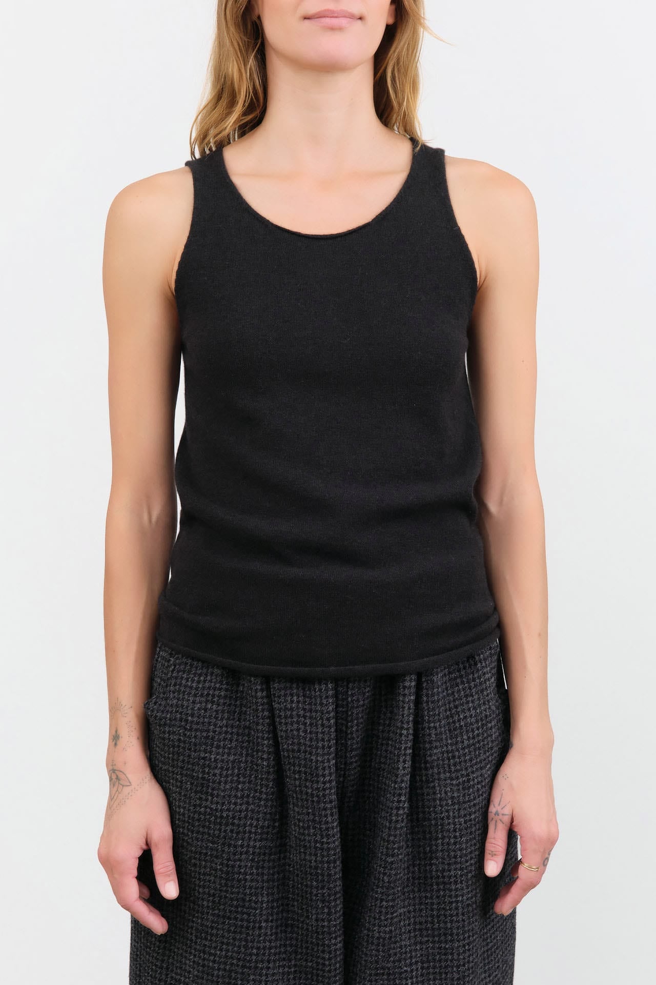 Evam Eva Apparel Womens Blouses Cashmere Sleeveless in Sumi