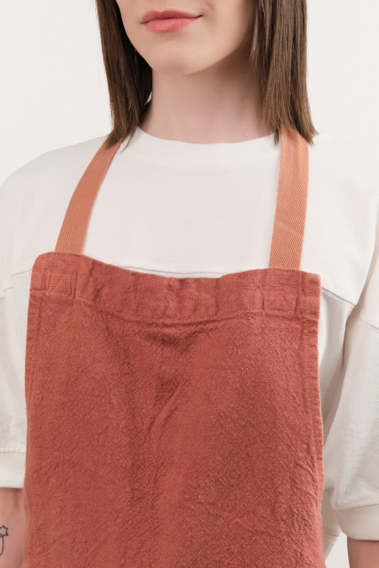 Charvet Editions Home Kitchen Aprons Doudou Apron in Brique Brique / 33.5" L X 30.75" W