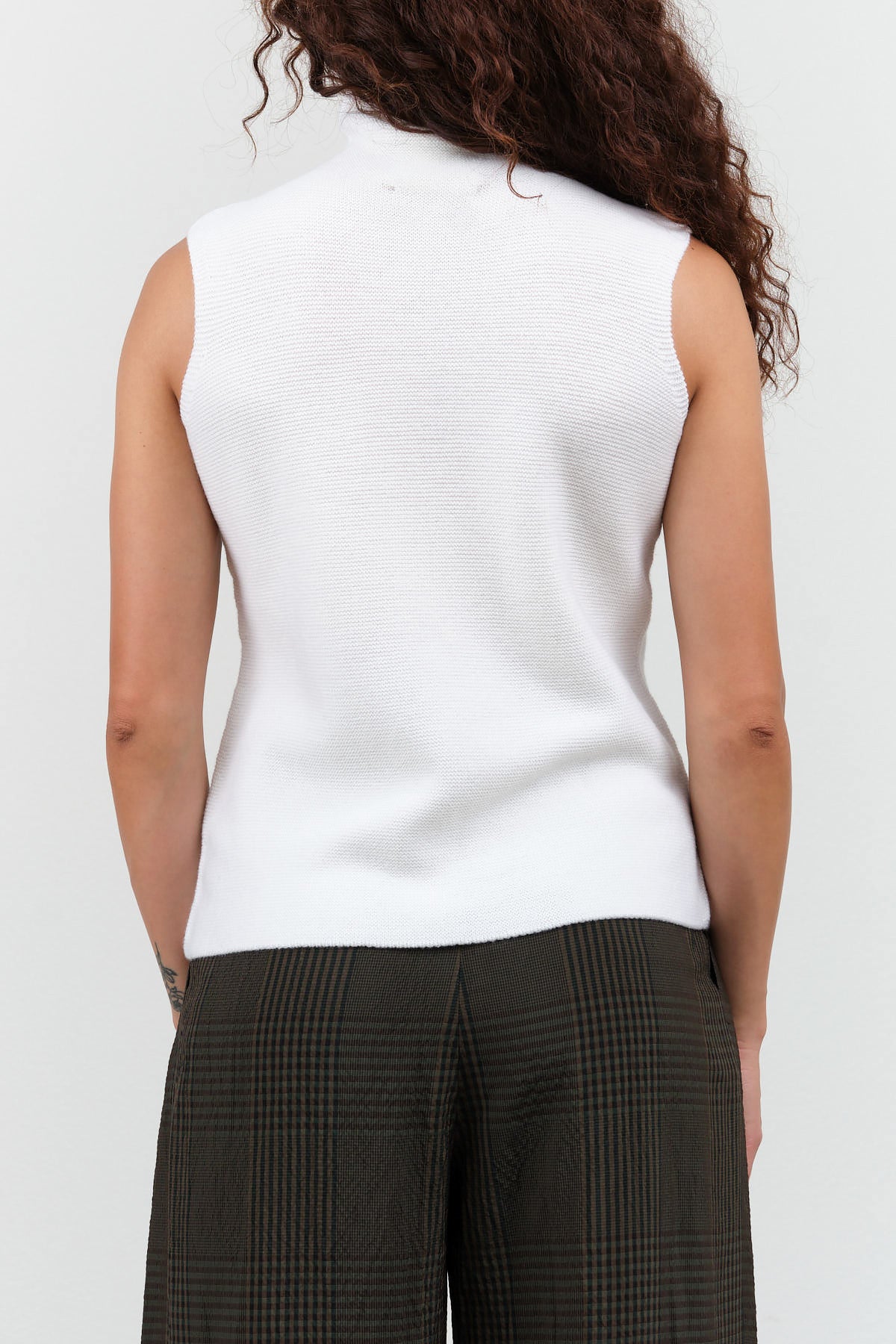 Clean White Designer Christian Wijnants Womens Sleeveless Turtle Neck Wool Tank Top