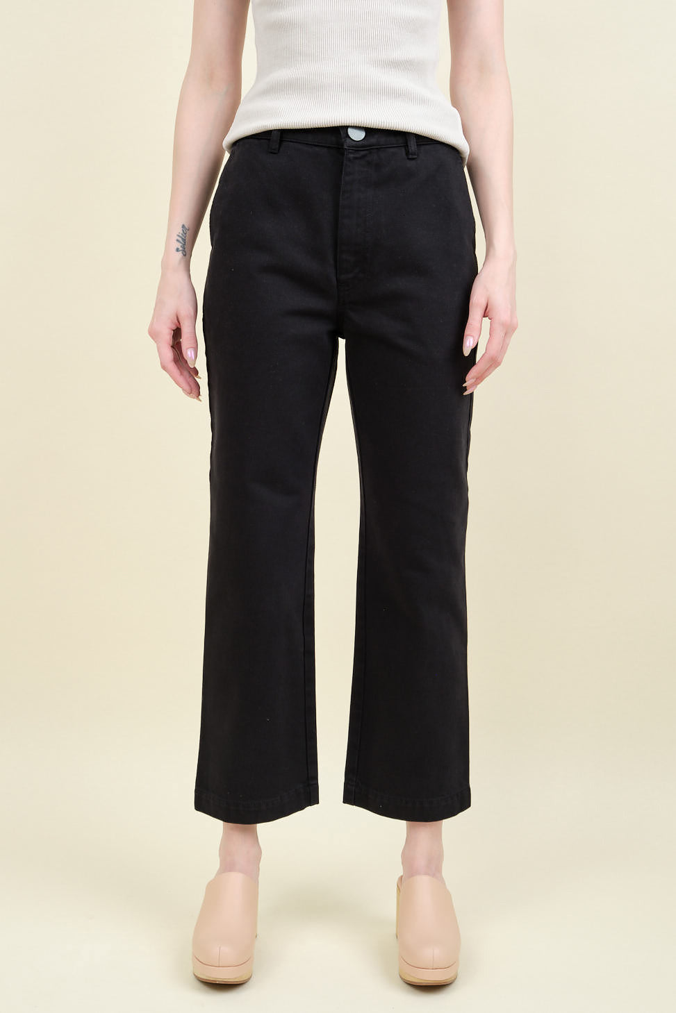 Front of Panjad Cropped Trousers