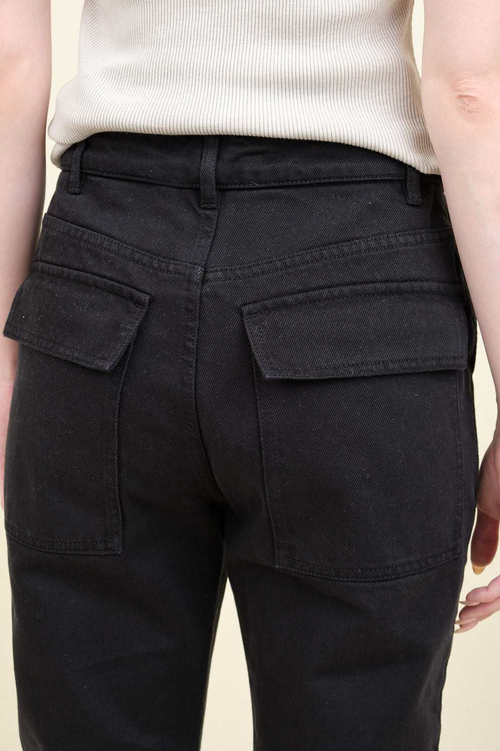 Back pockets on Panjad Cropped Trousers