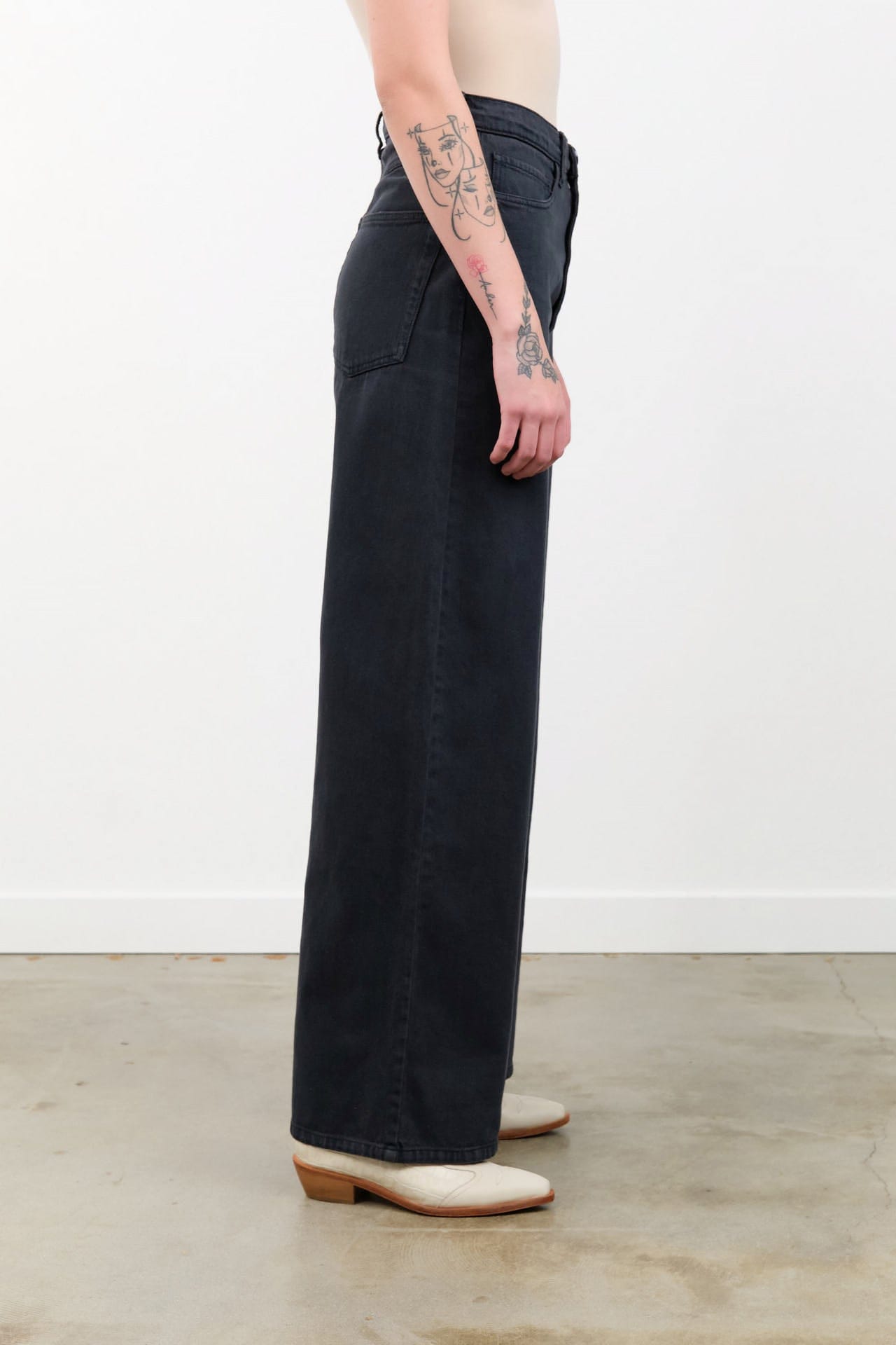 Christian Wijnants Apparel Womens Denim Pullos Jeans