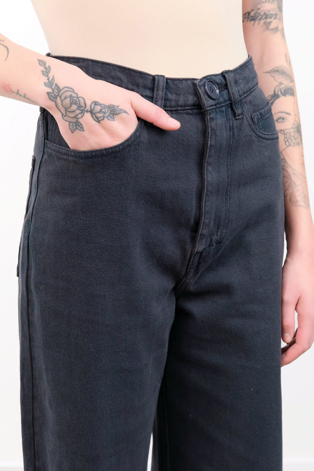 Christian Wijnants Apparel Womens Denim Pullos Jeans