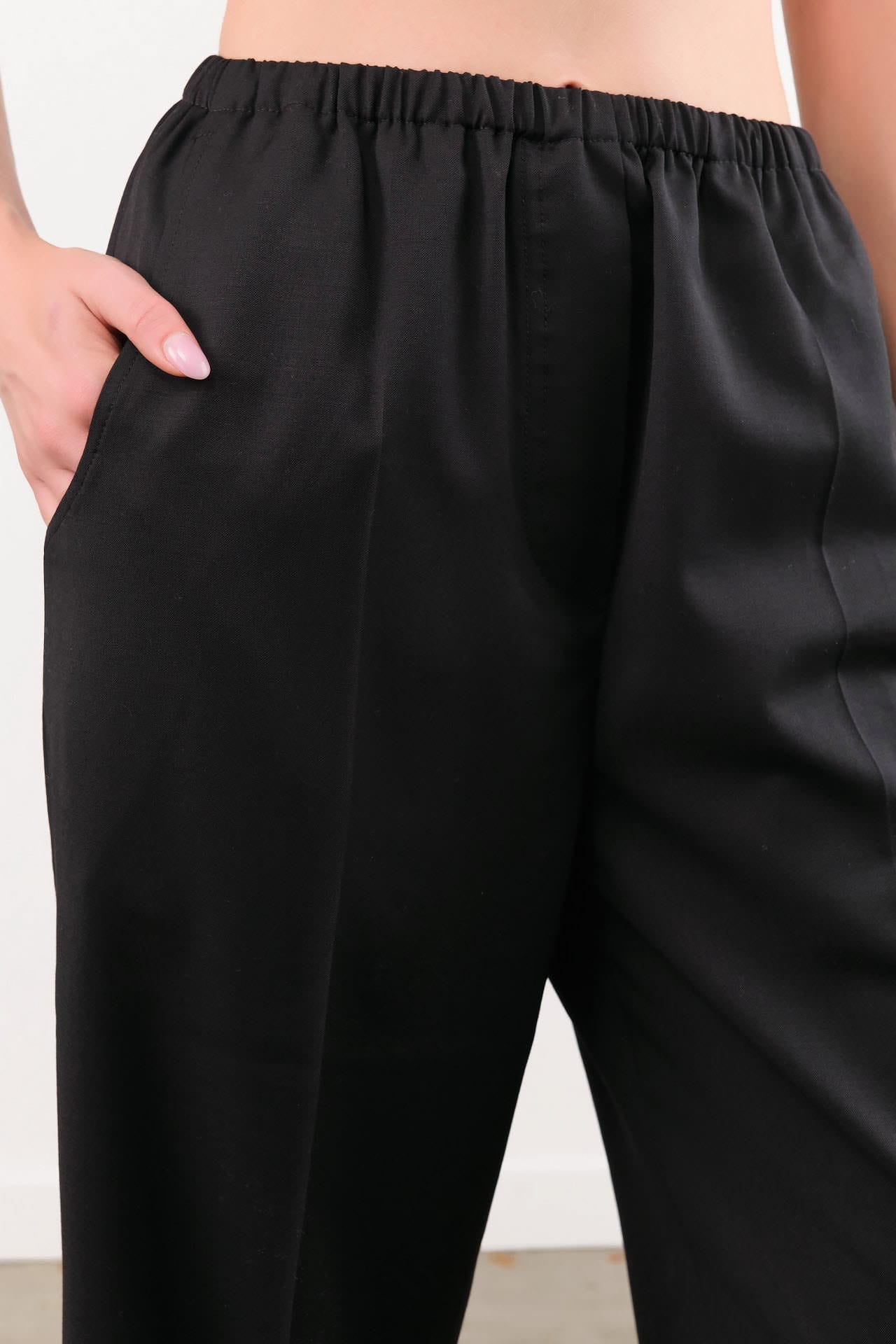 Christian Wijnants Apparel Womens Pants Pune Trouser