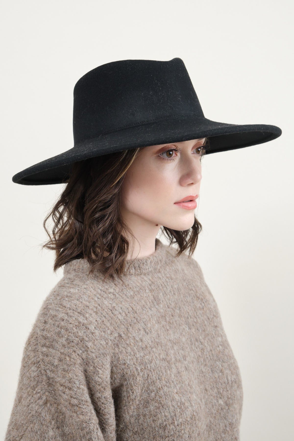 Dai Hat in Black