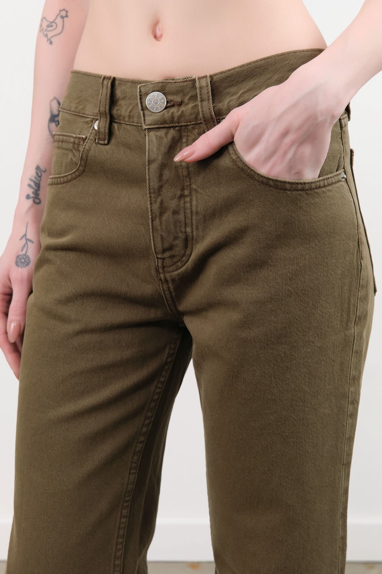 Dala Apparel Womens Denim Calla Mid Rise Ankle Jeans in Dark Olive