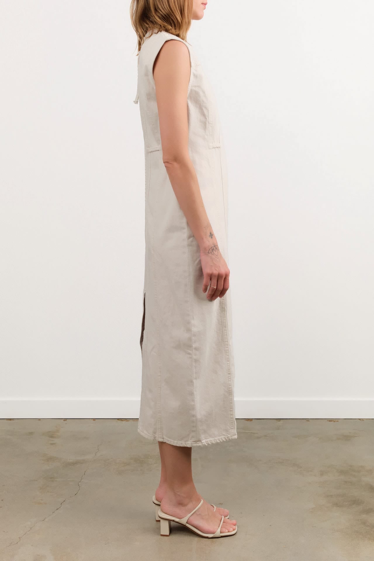 Dala Apparel Womens Dresses Closed Back Column Dress