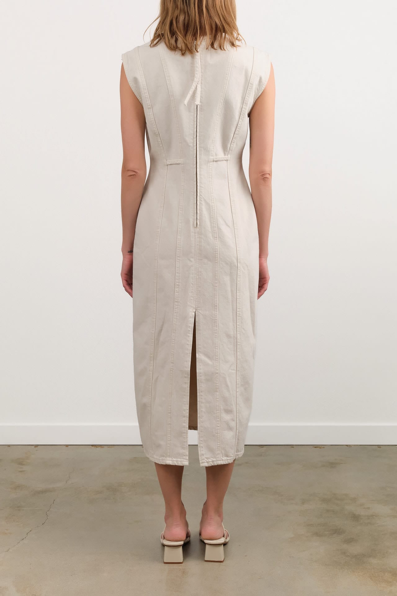 Dala | Closed Back Column Dress 30 | Cotton | Salt | Women's