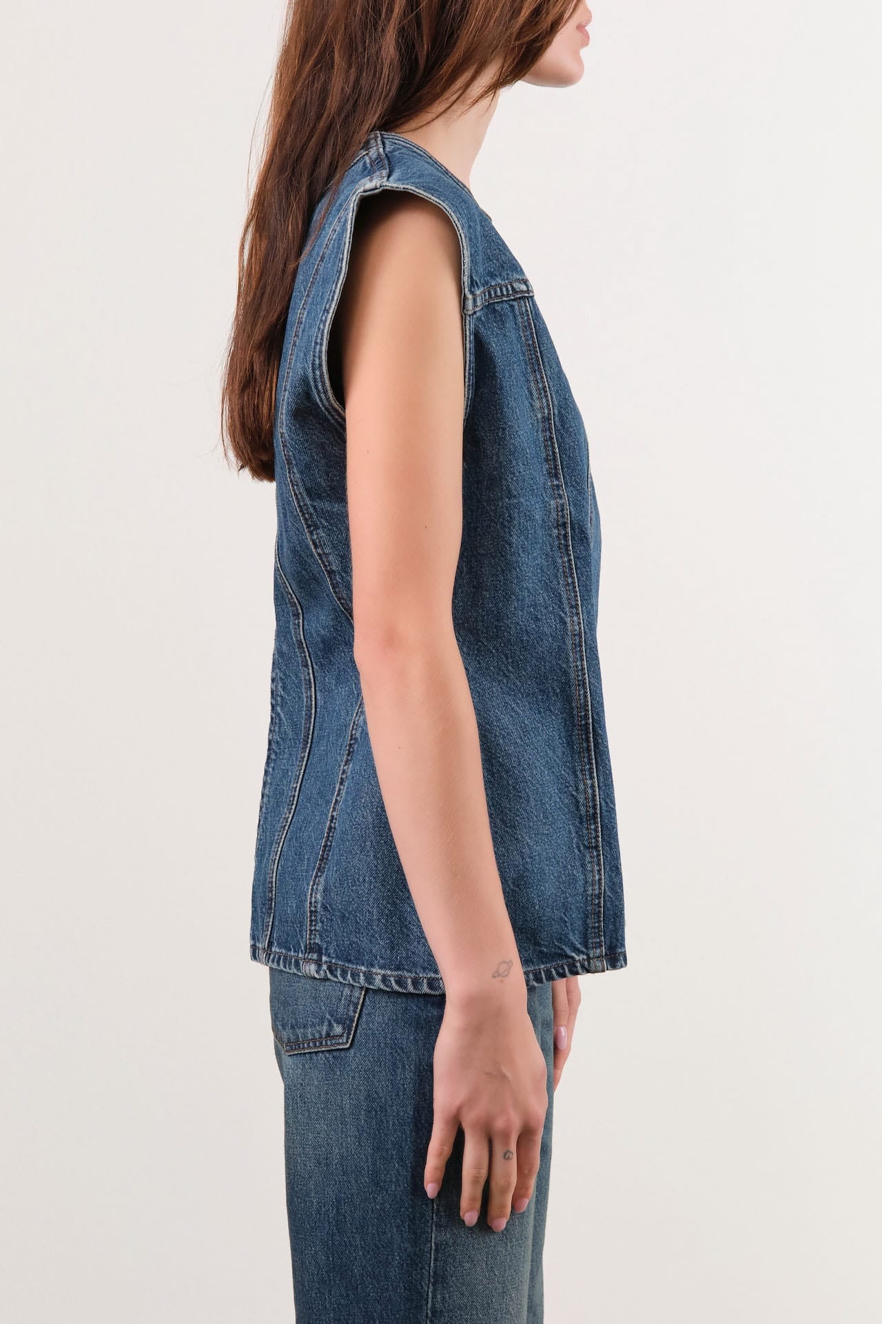Dala Apparel Womens Blouses Closed Back Top